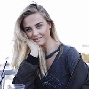 Meet your Posher, Kaja